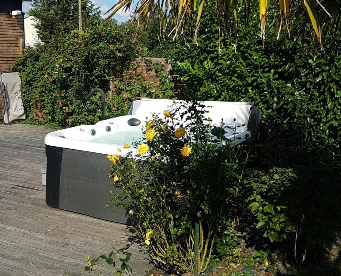 La Griotte 2 & Spa&Piscine Pennedepie Exteriör bild